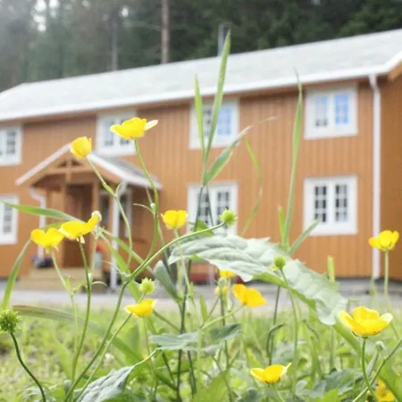 Bakarstuo, Utpa Neset *