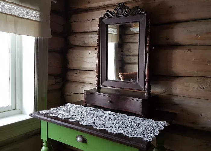 Bakarstuo, Utpa Neset Vakantiehuis *
