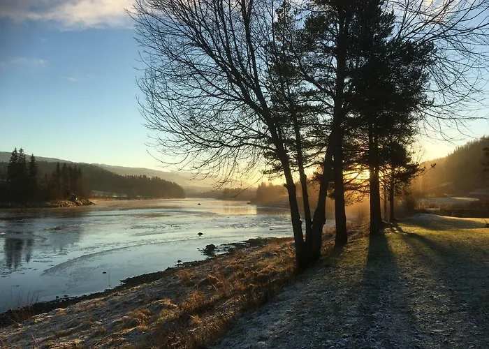 Bakarstuo, Utpa Neset Vakantiehuis Trofors
